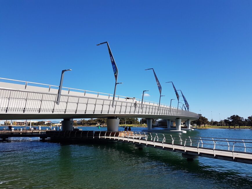 Mandurah traffic bridge replacement works