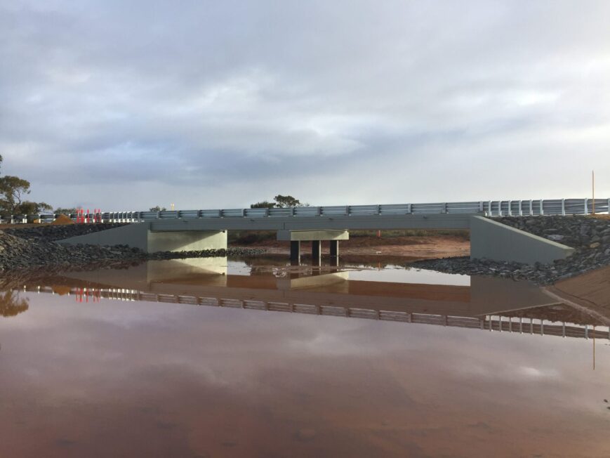Three Springs Bridge, photograph 1